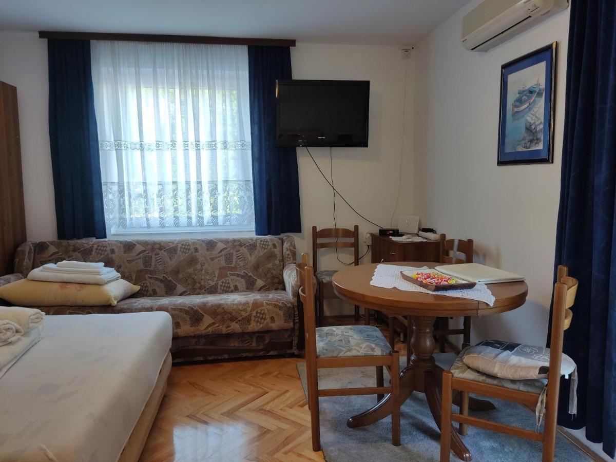 Panaramico Superior Apartments Lili With Sea View In Dramalj Kültér fotó