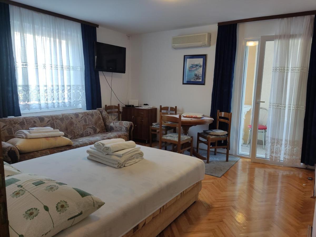 Panaramico Superior Apartments Lili With Sea View In Dramalj Kültér fotó