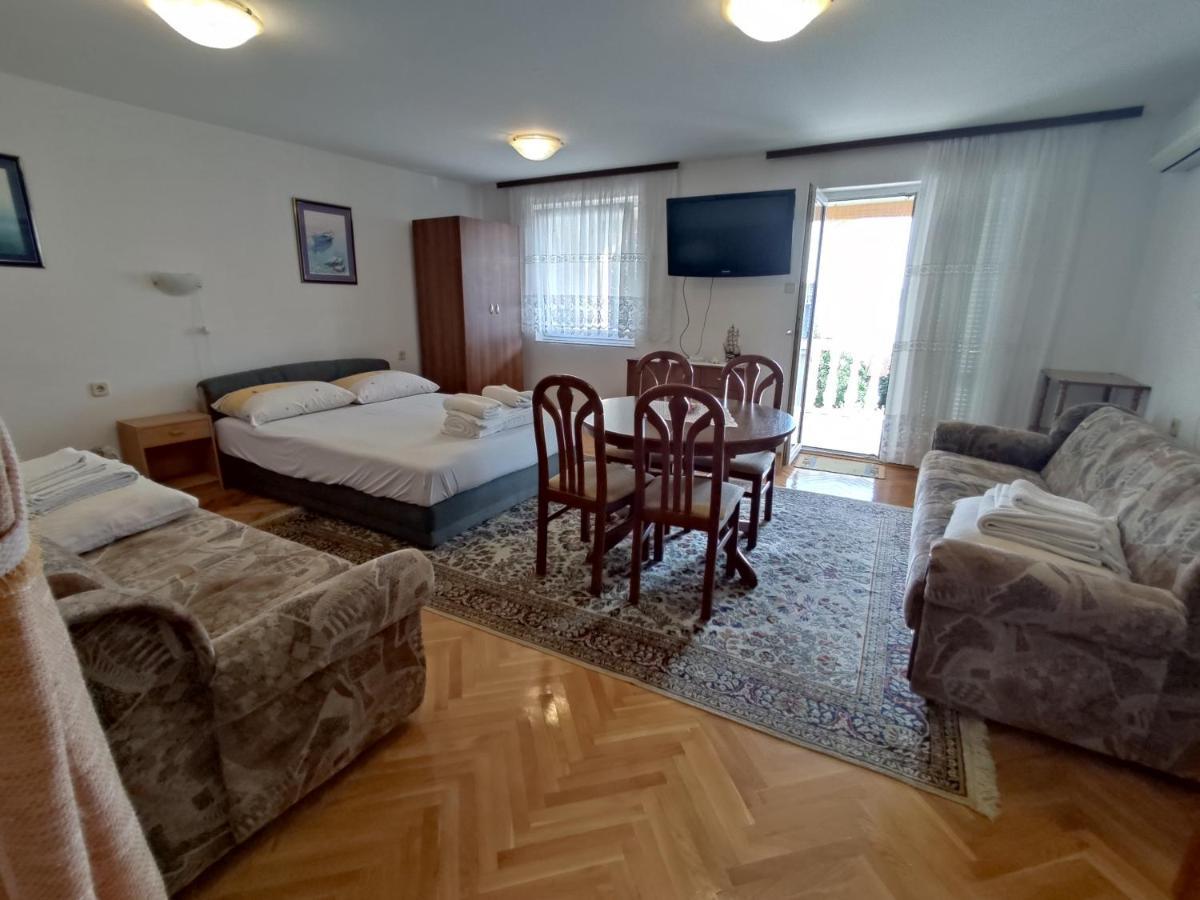Panaramico Superior Apartments Lili With Sea View In Dramalj Kültér fotó